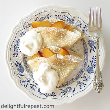 Crepe Recipe Savory, Peach Crepes, How To Make Crepe, Savory Crepes, Peaches And Cream, Crepe Recipes, Peaches N Cream, Peaches Cream, Sweet Peach