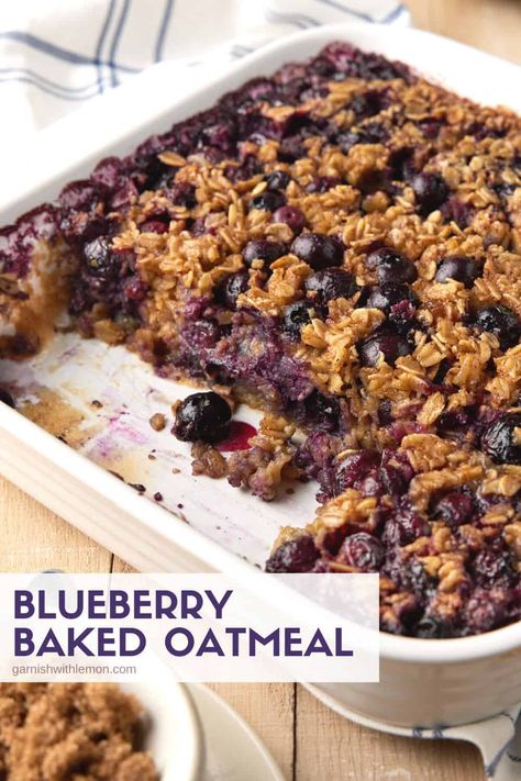 Blueberry Baked Oatmeal, Breakfast Recipes Sweet, Baked Oatmeal Recipes, Blueberry Oatmeal, Blueberry Cobbler, Easy Blueberry, Gateaux Cake, Blueberry Muffin, Blueberry Recipes