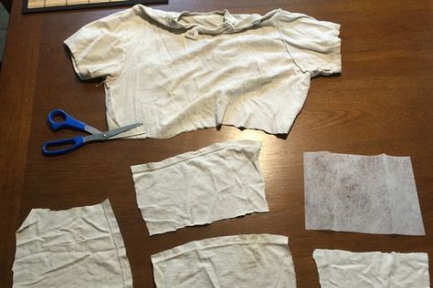 How to Make Your Own Reusable Fabric Softener Dryer Sheets Vinegar Fabric Softener, Diy Dryer Sheets, Homemade Dryer Sheets, Laundry Help, Cut Up T Shirt, Clean Your Washing Machine, Fabric Softener Sheets, Old Towels, Cleaning Chemicals