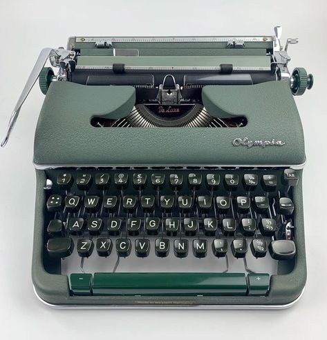 Typing Machine Aesthetic, Typewriter Aesthetic, Fantasy Tools, Machine Aesthetic, Olympia Typewriter, Writing Machine, Antique Typewriter, Foxtrot, Vintage Typewriters