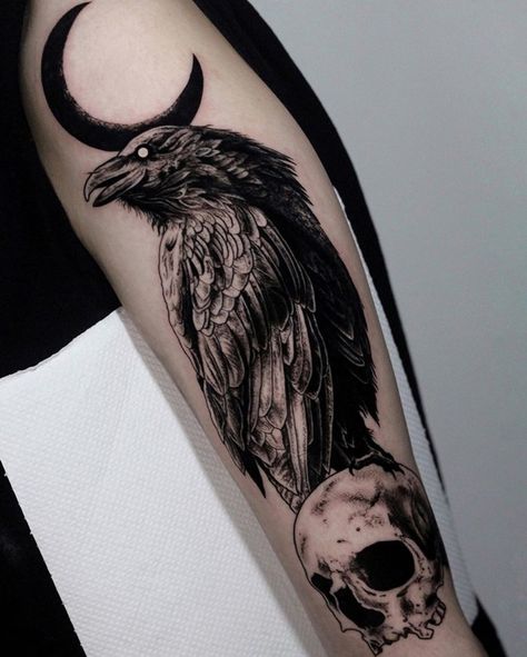 30+ Absolutely Beautiful Bird Tattoos - The XO Factor Raven Tattoo On Calf, Crow Tattoo Arm, Raven With Moon Tattoo, Crow Sleeve Tattoo, Cool Bird Tattoos, Black Raven Tattoo, Dark Style Tattoo, Tattoo Bird, Raven Tattoo Design