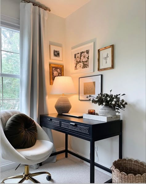 Office Desk Against Wall, Guest Bedroom With Desk, Bedroom With Desk, 2024 Home Decor Trends, Wfh Desk, 2024 Home Decor, Small Home Offices, Desk Inspo, Guest Bedroom Decor