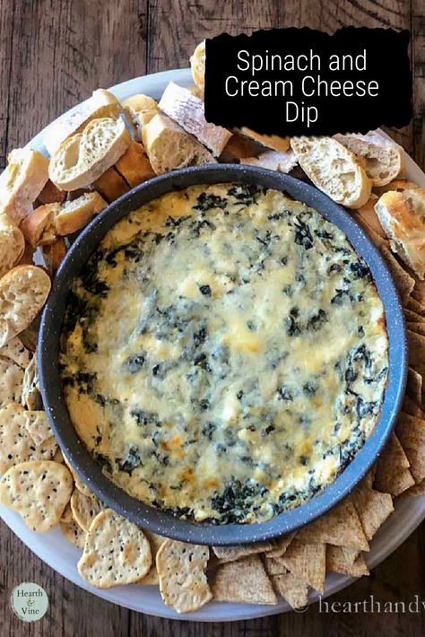 Round baking pan with spinach cheese dip surrounded by crackers and bread rounds. Spinach With Cream Cheese, Spinach Dip With Cream Cheese, Hot Spinach Dip, Dip With Cream Cheese, Spinach Dip Recipe, Cheesy Dip, Party Dip, Hot Appetizers, Cream Cheese Dips