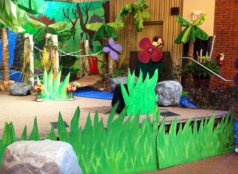 Bug Themed Vbs, Vbs Magnified 2025, Dinosaur Vbs Decorations, Pets Unleashed Vbs Decorations, Jungle Vbs, Weird Animals Vbs, Jungle Decorations, Vbs Themes, Safari Decorations