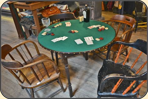 Poker Ideas, Cowboy Bar, Western Photos, Western Tattoo, Saloon Decor, Old West Saloon, Gamble House, Western Saloon, Gambling Machines