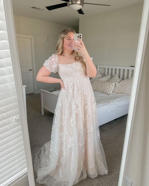 Imperial Waist Wedding Dress, Empress Waist Wedding Dress, Victorian Wedding Dress Plus Size, Simple Empire Waist Wedding Dress, Plus Size Short Sleeve Wedding Dress, Simple Cottage Core Wedding Dress, Boho Plus Wedding Dress, Plus Size Cottage Core Wedding Dress, Empire Waist Wedding Dress Plus Size