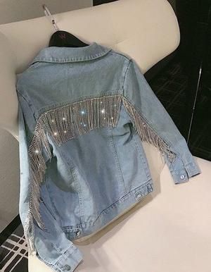 Denim Jacket Diy, Denim Jacket Grunge, Jean Jacket Diy, Jacket Diy, Diy Denim Jacket, Diy Denim, Diy Jacket, Embellished Denim, Denim Diy