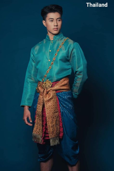 Knot Thiraphat; Mister Global Thailand 2021 in the Thai Traditional Costume // Credit: David ryo Mister Global, Thai Traditional Clothing, Traditional Asian Clothing, Asian Traditional Fashion, Thai National Costume, Thailand Outfit, Thai Men, Thailand Dress, Chinese Fancy Dress