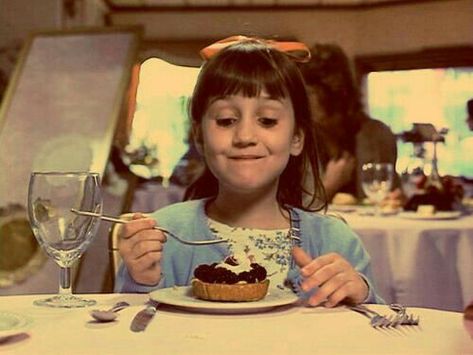 I <3 Matilda Matilda Movie, Mara Wilson, 90s Films, Septième Art, I Love Cinema, 90s Movies, Dirty Dancing, Roald Dahl, Iconic Movies