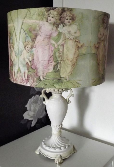 Decoupage Lampshade, Pink And Green Bedroom, Shabby Chic Lamp, Shabby Chic Lamp Shades, Lampshade Makeover, Shabby Chic Antiques, Chic Lamp, Shabby Chic Lamps, Green Bedroom