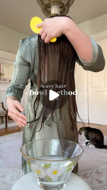 Sophie Marie on Instagram: "a few tips to help you with the bowl method ✨  I’ve been posting some upright routine videos lately, but did you know those take me just as long as the bowl method?!  I know the bowl method seems so complicated, but it really is such an easy way to style your hair and get FANTASTIC results 🫶✨  If you’ve been on the fence about trying it, maybe give it a go this week!! You might just be surprised ✨  I used my favorite affordable products from @notyourmothers for this video: - Curl Talk Curl Cream - Curl Talk Hard Hold Gel - Curl Talk Mousse  🫶✨  #wavyhair #wavyhairroutine #bowlmethod #2ahair #2bhair #wavyhairtips" Curly Hair Routine Bowl Method, Bowl Curly Hair Method, Curly Bowl Method, Getting Curls To Hold, Bowl Curl Method, Curl Bowl Method, How To Curl Really Long Hair, Wavy Hair Bowl Method, The Bowl Method Curly Hair