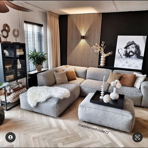 Grey And Brown Living Room, Tan Living Room, Room 2023, Black And White Living Room, Living Room Decor Gray, Beige Living Rooms, Apt Ideas, Black Living Room, Cosy Living Room