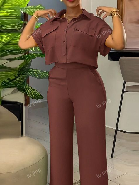 2pcs Summer Casual Solid Color Utility Cropped Shirt And Pants SetI discovered amazing products on SHEIN.com, come check them out! Robes Glamour, Short Sleeve Shirt Women, Loose Top, Top Shirt Women, Solid Clothes, Strapless Mini Dress, Loose Tops, Short Shirts, Two Piece Sets