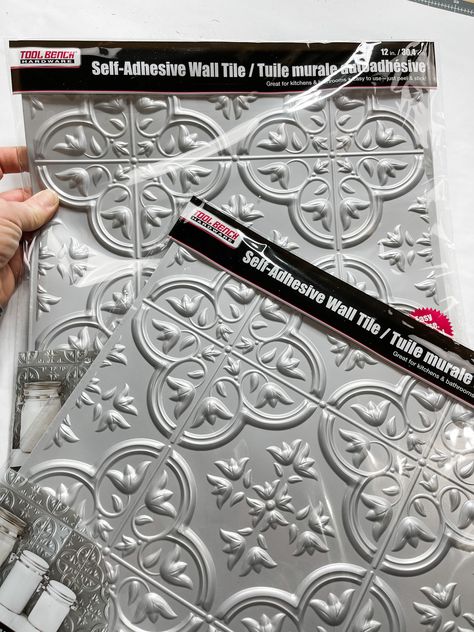 Diy Trays Dollar Store, Dollar Store Trays Diy Projects, Diy Serving Tray Dollar Stores, Wall Tile Crafts, Faux Tin Tile Crafts, Dollar Tree Wall Tile Crafts, Silver Tray Repurpose, Dollar Tree Tile Crafts, Metal Tray Decor Ideas