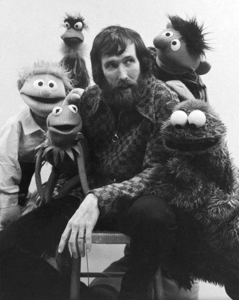 Jim Henson, 1971 Jim Henson Puppets, Sesame Street Muppets, Fraggle Rock, The Muppet Show, Kids Tv Shows, The Muppets, Nyan Cat, The Dark Crystal, Kermit The Frog