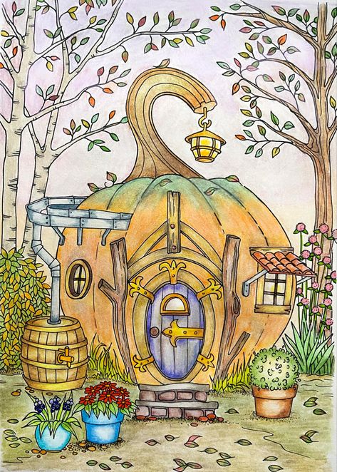 Pumpkin House Tattoo, Fairy Tale Drawings Easy, Pumpkin House Painting, Pumpkin House Illustration, Fall Colored Pencil Drawings, Fairy Houses Drawing, Pumpkin House Drawing, Fairy House Drawing, Pumpkin Houses