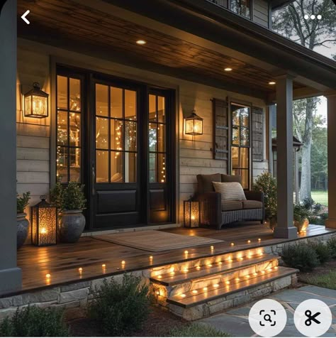 Timber Porch Ideas, Apartment Front Porch Ideas, Back Porch Design, Small Front Porch Decorating Ideas, Small Porch Decorating Ideas, Cabin Front Porch, Entrance Apartment, Whimsical Lighting, Apartment Front