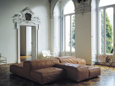 Modular sofa EXTRASOFT - Living Divani Modular Sofa Design, Piero Lissoni, Modul Sofa, Soft Sofa, Contemporary Furniture Design, Living Room Leather, Leather Furniture, Contemporary Living Room, Upholstered Sofa