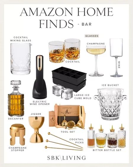 Small Bar Ideas For Home Apartments, Cocktail Station Party, Bar Tray Styling, Small Bar Ideas For Home, Bar Cart Inspiration, Beverage Station Party, Diy Cocktail Bar, Cocktail Bar Set, Bar Cart Essentials