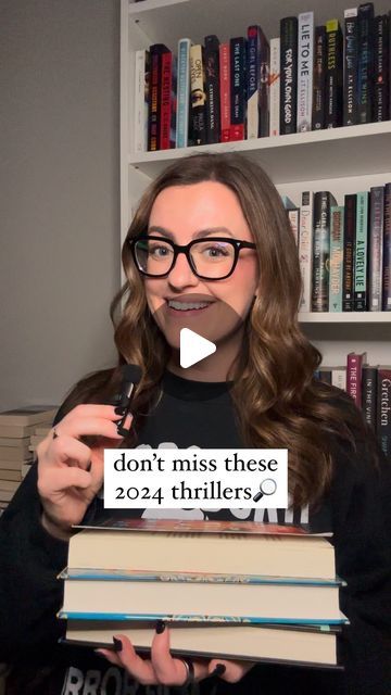 Abby • Crime by the Book on Instagram: "don’t miss these thrillers released this year 👇🏻  2025 is somehow right around the corner?!? But before we start talking about new books coming in the new year, make sure these 4 thrillers from 2024 are on your reading list 🤓  .. #readcrimefiction #readmorethrillers #crimebythebook #bookstagram books to read, mystery books, suspense books, book recommendations, readers, book club, books I love, underrated books, 5 star reads" Horror Books Aesthetic, Scary Books To Read, Horror Books To Read, Creepy Books, Mystery Thriller Books, Halloween Reading, Scared Me, Scary Books, The Girl With The Dragon Tattoo