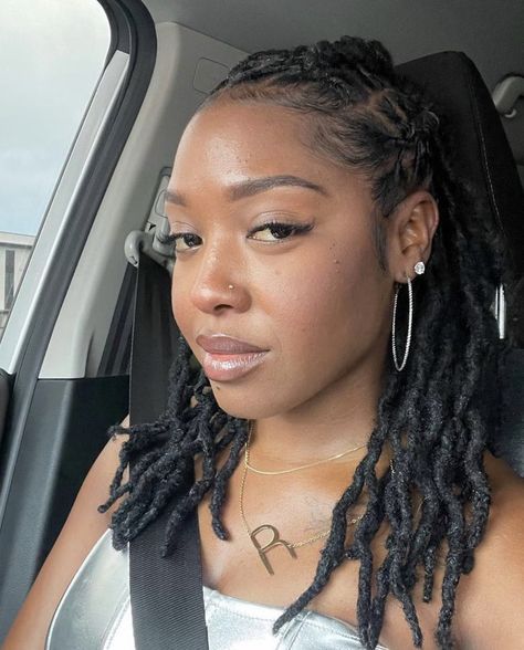 Twist Loc Styles, Full Custody, Dreadlocks Hair Care, Short Dreadlocks Styles, Short Locs Hairstyles, Faux Locs Hairstyles, Dreadlock Styles, Quick Braided Hairstyles, 4c Natural Hair