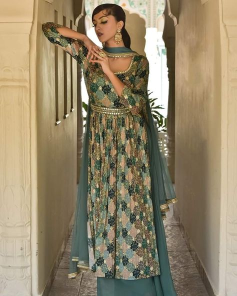 Nyra Dress Design, Nyra Cut Pattern Kurti, Nyra Cut Suits, Designer Suits For Women Indian, Nyra Dress, Nyra Cut, Suits For Women Indian, Jewelry Nails, Cotton Dresses Online