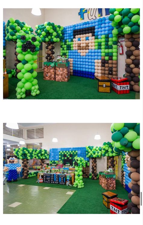 Minecraft Party Balloons, Minecraft Balloon Decorations, Minecraft Backdrop Birthday, Minecraft Balloon Garland, Minecraft Balloon Arch, Minecraft Balloon Ideas, Cookies On Sticks, Minecraft Balloons, Minecraft Birthday Decorations