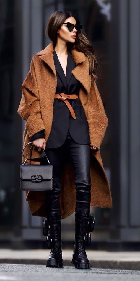 Chique Outfit, Looks Street Style, Brown Coat, Looks Chic, 가을 패션, Winter Outfits Women, Looks Style, Mode Inspiration, Winter Fashion Outfits