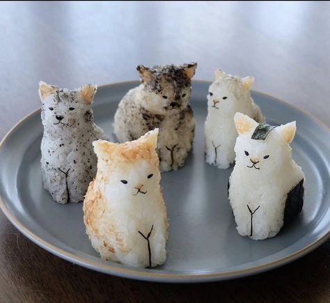 Design Cibo, Kreative Snacks, Cibo Asiatico, 귀여운 음식 그림, Food Sculpture, Bread Art, Food Artists, Kawaii Cooking, Easy Food Art