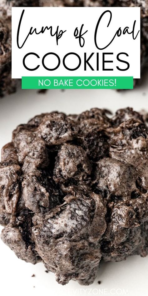 Coal Cookies, Fun Christmas Cookies, Best No Bake Cookies, Lump Of Coal, Christmas Baking Cookies, Hot Chocolate Spoons, Delicious Christmas Cookies, Christmas Desserts Easy, Easy Christmas Treats