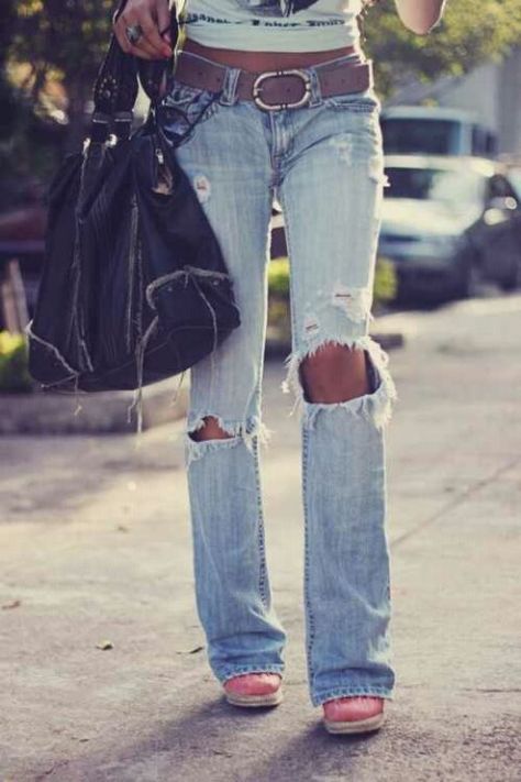 . Holy Jeans, Looks Jeans, Moda Jeans, Rock Revival Jeans, Estilo Chic, Cooler Look, Looks Street Style, Mode Inspo, Rock Revival