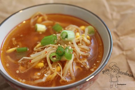 Bean Sprout Soup, Korean Soup Recipes, Spicy Vegetable Soup, Sprout Soup, Korean Meals, Bean Sprout Recipes, Korean Recipe, Korean Soup, Bean Sprout