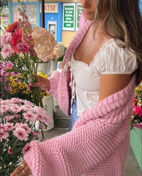 Pink Spring Outfits, Pink Outfits Aesthetic, Spring Fits, Pink Spring, Looks Street Style, Pink Cardigan, Spring Aesthetic, Fig Tree, Mein Style