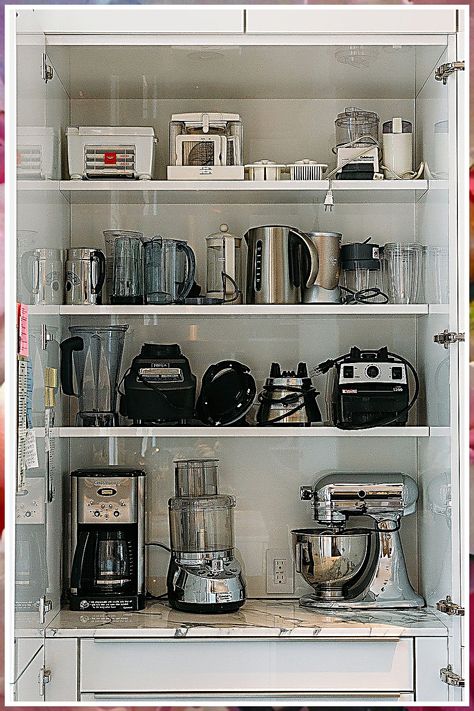 Kitchen Appliance Storage - Want more information and details? Click to visit for more tips. Apartment Kitchen Storage Ideas, Desain Pantry Dapur, Kitchen Appliances Organization, Apartment Kitchens, Kitchen Appliance Storage, Appliance Cabinet, Desain Pantry, Small Apartment Kitchen, Kabinet Dapur