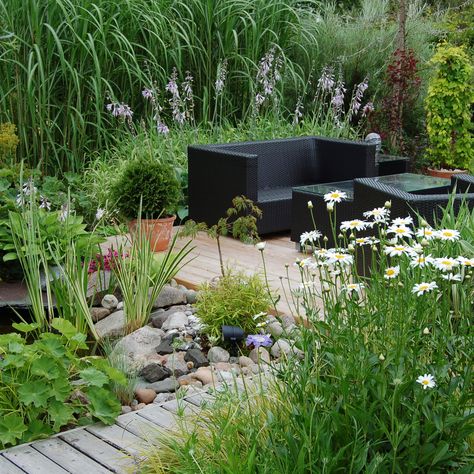 Moderne Have, Small City Garden, Garden Seating Area, Backyard Garden Layout, Small Patio Garden, Yard Landscape, Small Backyard Gardens, Patio Garden Design, Modern Garden Design