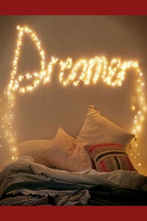 Use fairy lights or Christmas lights as cheap wall decor in your room - how to decorate your room without buying anything Battery Operated String Lights, Cheap Wall Decor, Christmas Fairy Lights, Led Fairy String Lights, Fairy Lights Bedroom, Led Night Lamp, Led Fairy Lights, Baby Shower Decor, Light Garland