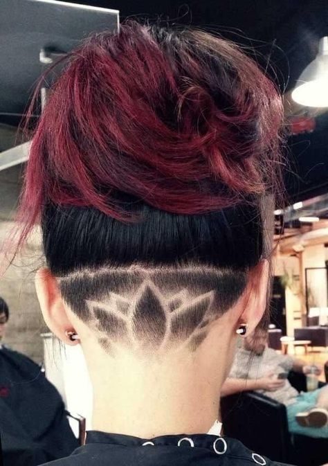 Shaved Hair Designs For Women, Hair Designs For Women, Undercut Hair Designs, Undercut Haircut, Undercut Hairstyles Women, Short Curly Hairstyles For Women, Undercut Designs, Undercut Long Hair, Shaved Hair Designs