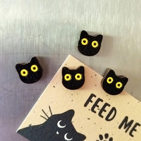 Black cats are not just for #Halloween 🧙‍♀️- they are awesome all year round! Show your appreciation for #blackcats 😽 with these mini magnets. Tiny, about 1 cm wide, but with powerful magnets on the back that will fix your reminders to the fridge, to-do lists to your white board or love notes 💕 to your metal locker. 🌍 Worldwide shipping available. #handmadewithlove #handmadejewellery #madeinfrance #smallbusiness #womenentrepreneurs #woodenmagnets #woodmagnets #minimagnets #fridgemagnets ... Diy Magnets Fridge, Fridge Photo Magnets, Revision Cards, Polymer Clay Magnet, Fridge Photos, Diy Magnets, Mini Magnets, Black Cat Lover, Clay Magnets