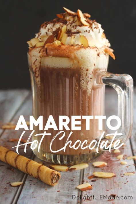 Almond Hot Chocolate, Amaretto Hot Chocolate Recipe, Amaretto Hot Chocolate, Booze Hot Chocolate, Hot Boozy Drinks, Hot Chocolate Recipes With Alcohol, Alcohol Hot Chocolate Drinks, Boozy Hot Drinks, Hot Beverages Recipes