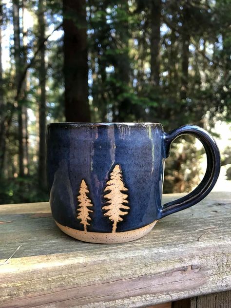 Pottery Wax Resist, Wax Resist Ceramics, Colored Slip Pottery, Wax Resist Pottery, Pottery Throwing, Ceramics Pottery Mugs, Tree Mug, Pottery Patterns, Glaze Ideas