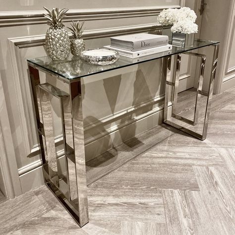 Mirror Console Table Decor, Mirror Console Table Entrance, Entrance Console Table Decor, Entry Table Styling, Console Hallway, Style A Console Table, How To Style A Console Table, Entrance Console Table, Silver Console Table