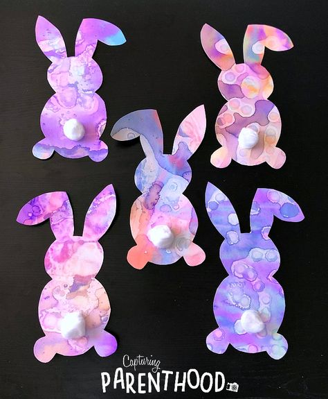 Liquid Watercolor + Rubbing Alcohol Easter Bunnies on Watercolor Paper Bunny Crafts For Preschoolers, Easter Art Project, Preschool Easter, Easter Kindergarten, Easter Crafts Preschool, Easter Crafts For Toddlers, Crafts For Preschoolers, April Crafts, Easter Arts And Crafts