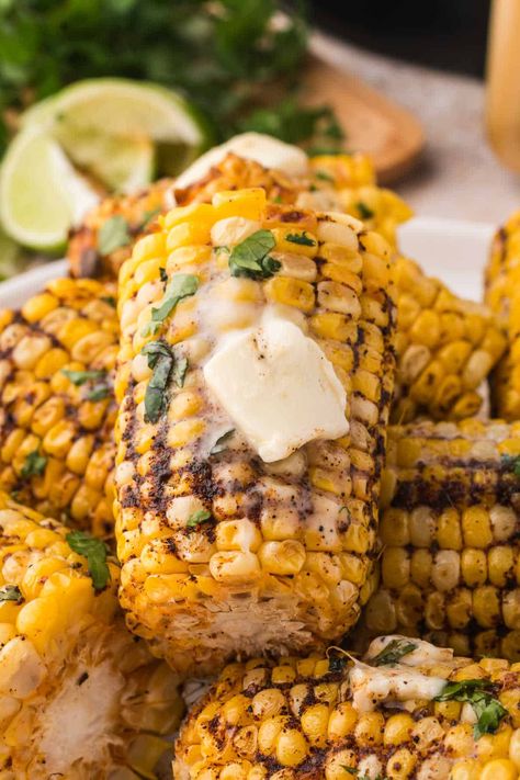 Air Fryer Corn on the Cob Air Fryer Corn on the Cob is the perfect easy side dish for summer, turning fresh corn into tender, plump perfection with a blend of spices, fast and ready in just minutes. This delicious method ensures each cob is cooked to deliciousness, making it a go-to for quick and tasty meals. Best Sweet Corn On The Cob, Corn On The Cobb On Stove, Air Fryer Street Corn On The Cob, Fried Corn On The Cob Air Fryer, Corn On The Cob Air Fryer Recipes, Air Fryer Roasted Corn On The Cob, Air Fryer Corn On The Cob Fresh, Airfryer Corn On The Cob, Air Fry Corn On The Cob