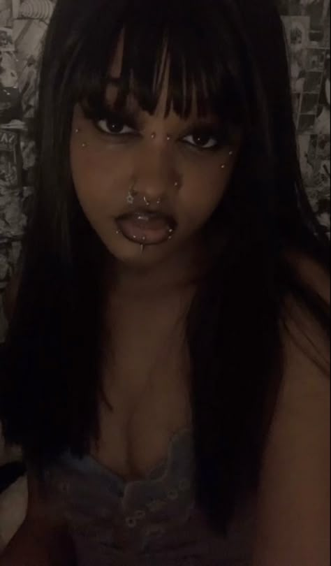 #alternative #altfasion #goth #metalhead #piercing Lip Fang Piercing, Reverse Eyebrow Piercing, Piercing Set Up Face, Anti Brow Piercing, Piercings Ideas Face, Vamp Piercing, Anti Eyebrow Piercing, Alt Septum Piercing, Goth Piercings