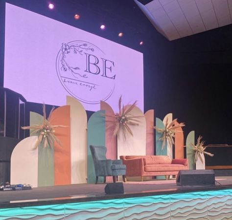 Backdrop For Womens Conference, Womens Event Stage Design, Women Conference Decor, Stage Set Up Events, Womans Conference Decor Ideas, Women’s Conference Stage Decor, Conference Stage Decor, Womens Conference Backdrop, Women Conference Ideas Decor