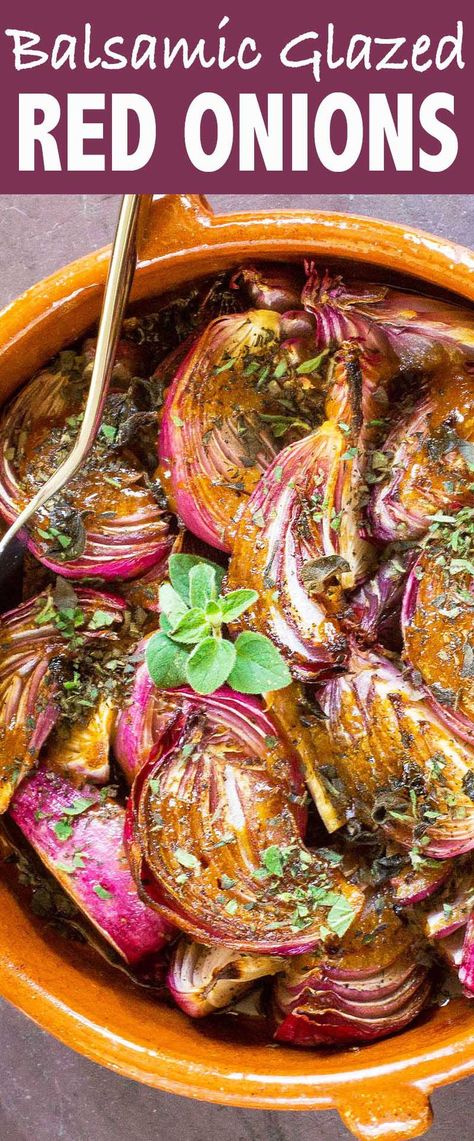 Balsamic-Glazed Red Onions Vegetarian Thanksgiving Main Dish, Thanksgiving Side Dishes Crockpot, Thanksgiving Main Dish, Vegetarian Main Dish, Red Onion Recipes, Thanksgiving Side Dishes Easy, Vegetarian Thanksgiving, Vegetarian Main Dishes, Easy Side Dish