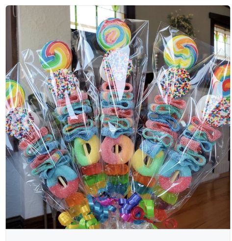 Candy Theme Birthday Party, Candy Kabobs, Candy Gift Baskets, Diy Gifts To Sell, Candy Land Birthday Party, Colorful Desserts, 5th Birthday Party Ideas, Pool Birthday, Diy Desserts