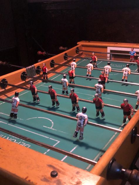 Foozeball Table Room, Foosball Table Aesthetic, Fuseball Table, Pool Table Aesthetic, Football Pub, Shroom Room, Ireland Pubs, Draught Beer, Table Soccer