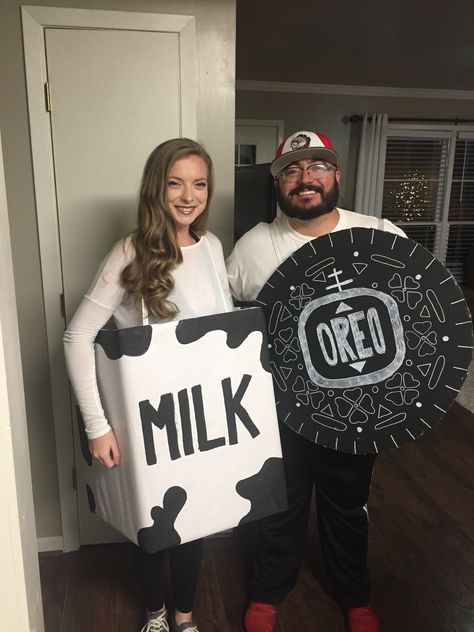 Glass Of Milk Costume, Milk And Cookies Costume Diy, Milk Halloween Costume, Milk And Cookie Halloween Costume, Milk And Cookies Halloween Costume, Milk Costume Diy, Cow Couple Costume, Milk And Cookie Costume, Cookies And Milk Costume