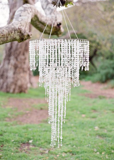 chandelier Robins, Rustic Outdoor Decor, Wedding Chandelier, Bird Baths, Diy Chandelier, Rustic Outdoor, Glamorous Wedding, Wind Chime, Crystal Wedding